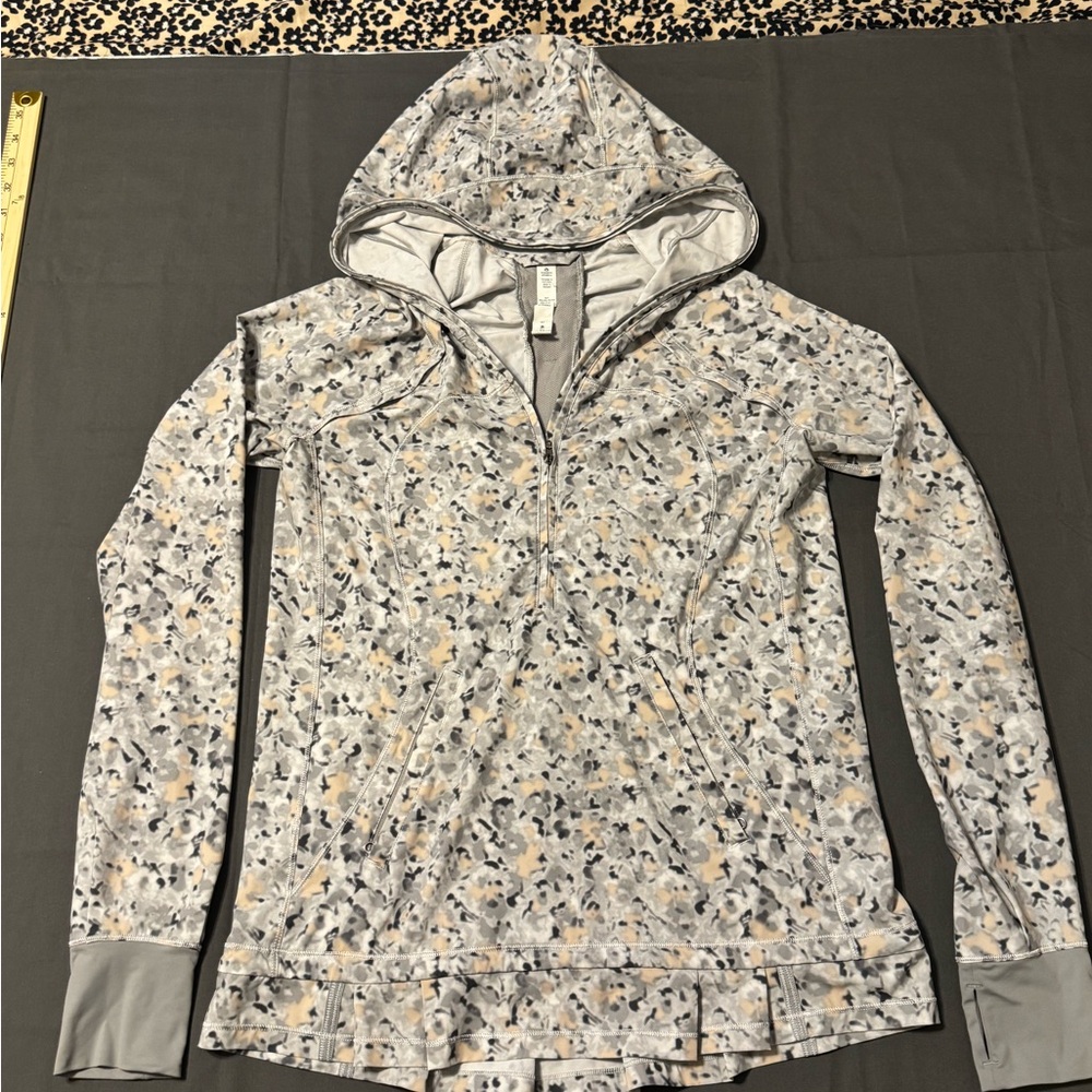 Lululemon Quarter Zip Hooded Jacket Women’s Size 6